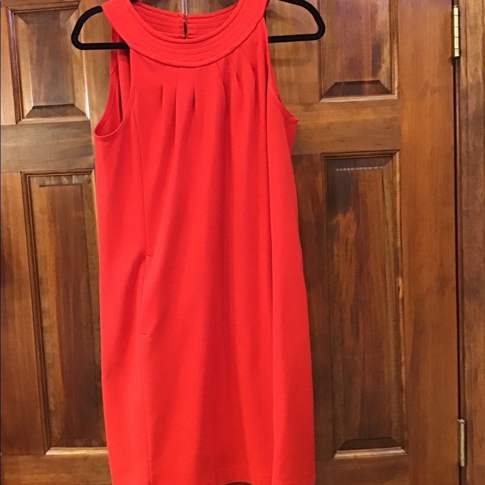 Red Dress - Picture 2 of 2